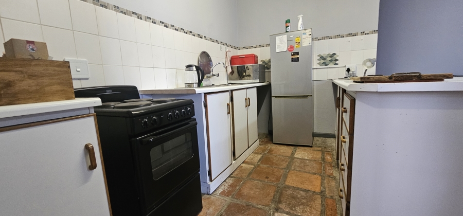 1 Bedroom Property for Sale in Middedorp Western Cape